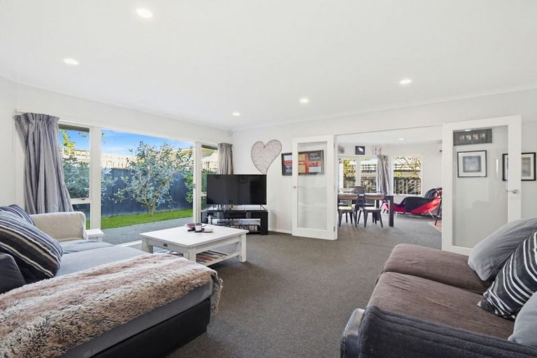 Photo of property in 15a Manawatu Street, Hokowhitu, Palmerston North, 4410