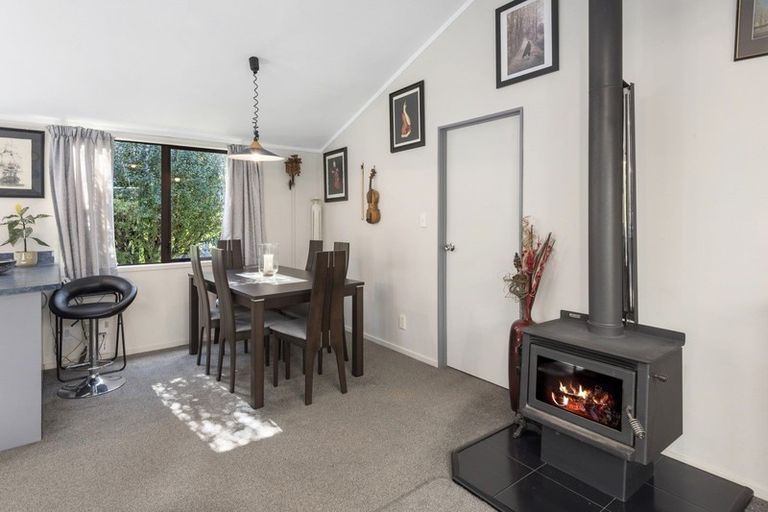 Photo of property in 8 Awa Glade Lane, Tikipunga, Whangarei, 0112