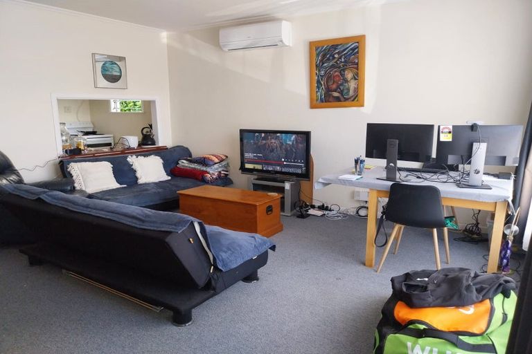 Photo of property in 51f4 Austin Street, Mount Victoria, Wellington, 6011