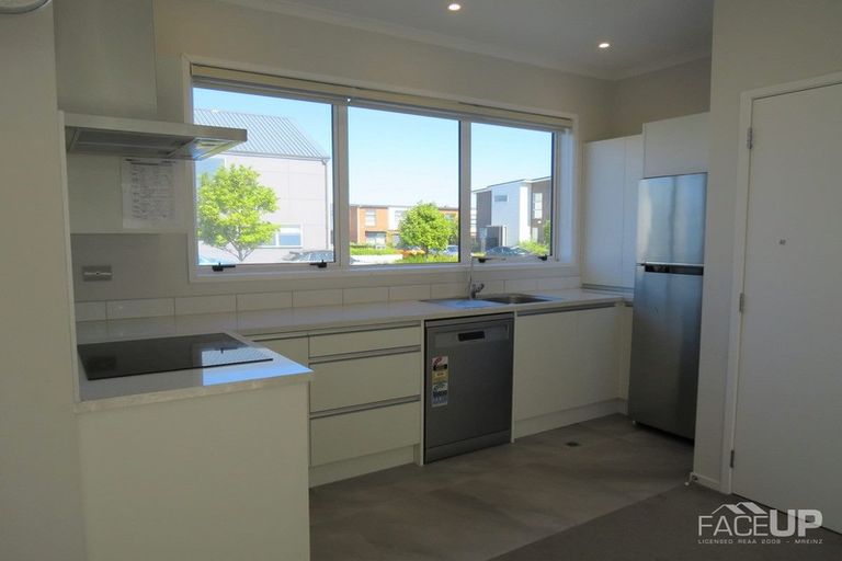 Photo of property in 4 Spotted Dove Road, Hobsonville, Auckland, 0616
