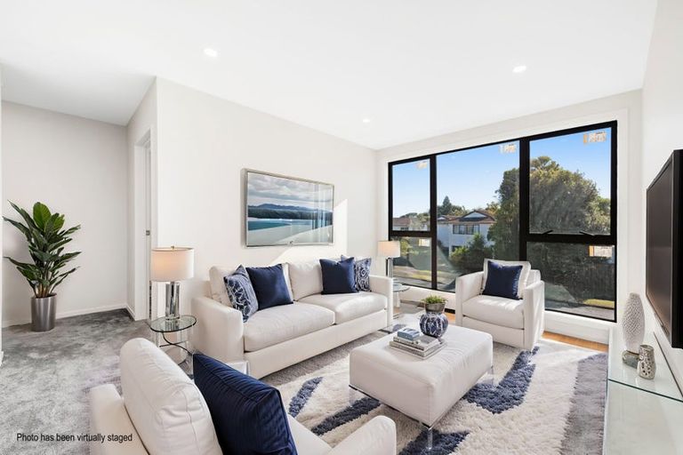 Photo of property in 61a Marendellas Drive, Bucklands Beach, Auckland, 2014