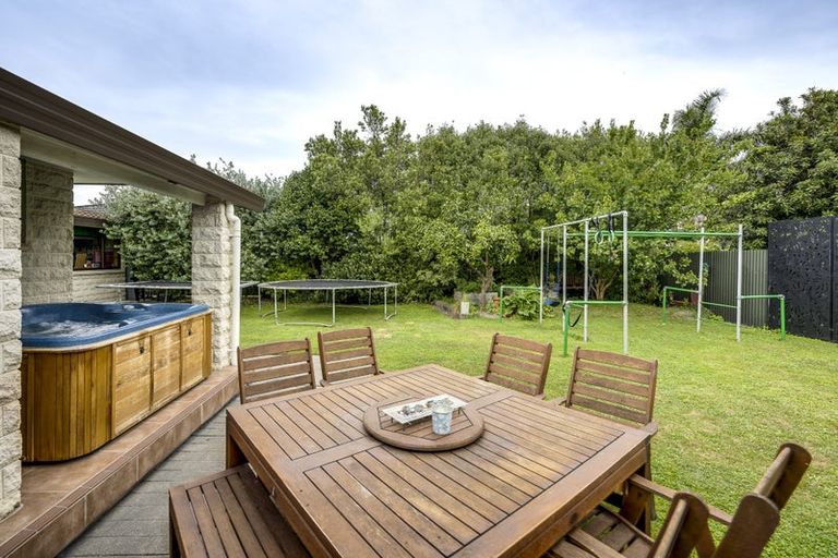 Photo of property in 54 Allens Lane, Clive, 4102