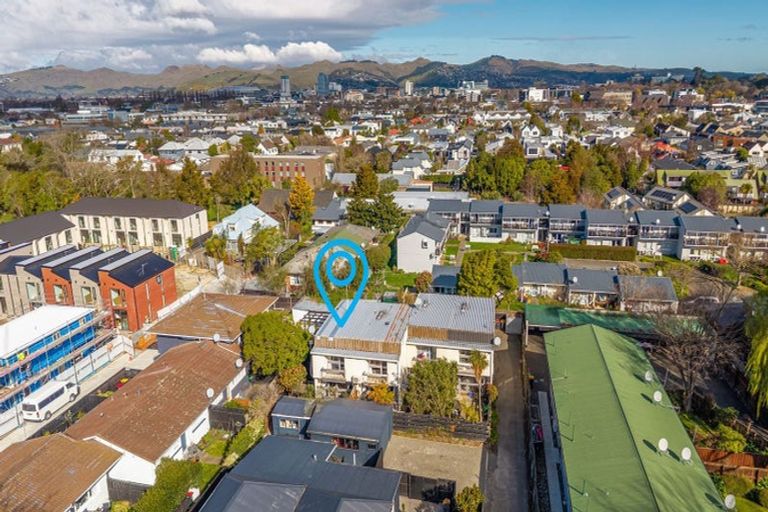 Photo of property in 78a Holly Road, Saint Albans, Christchurch, 8014