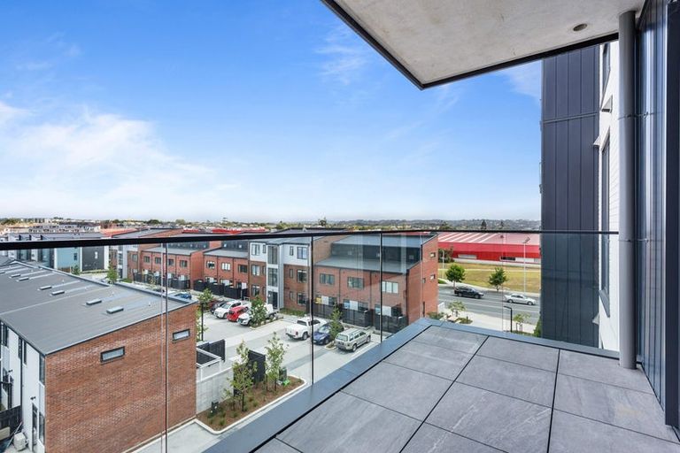 Photo of property in 309/57 Mapou Road, Hobsonville, Auckland, 0616