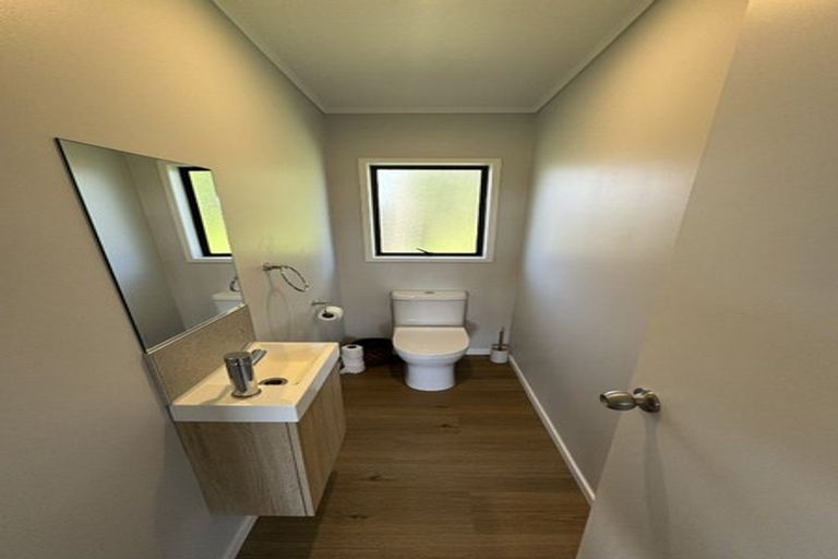 Photo of property in 61 Keegan Drive, Massey, Auckland, 0614