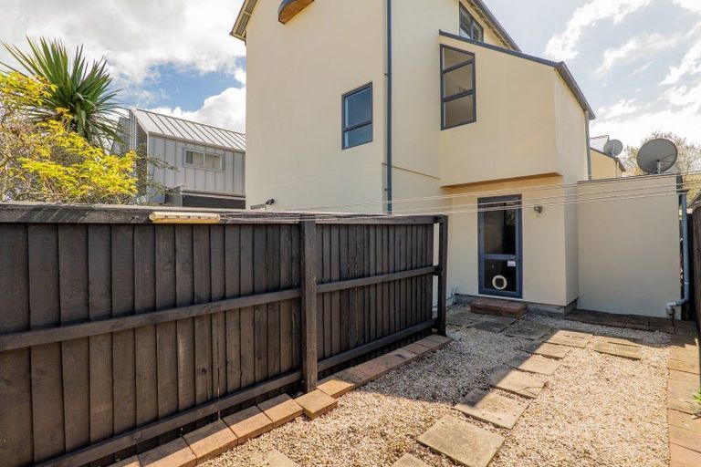 Photo of property in 1/33 Melrose Street, Christchurch Central, Christchurch, 8013