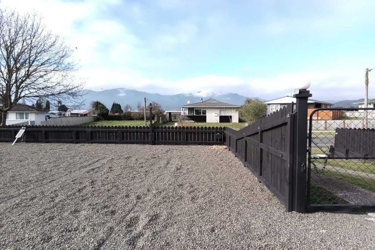 Photo of property in 53 Miro Drive, Murupara, 3025