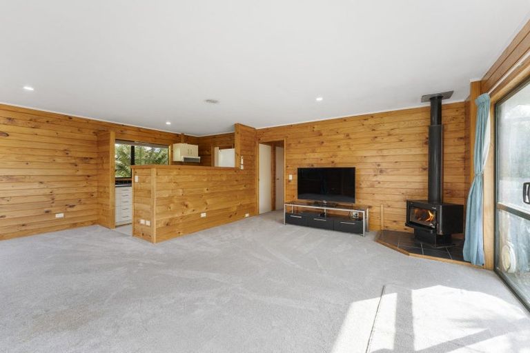 Photo of property in 25 Kiddle Drive, Hilltop, Taupo, 3330