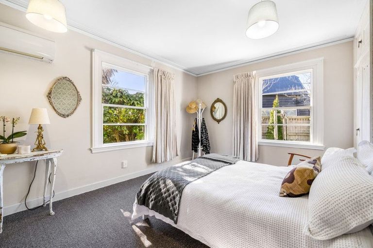 Photo of property in 2/46 Fendalton Road, Fendalton, Christchurch, 8014