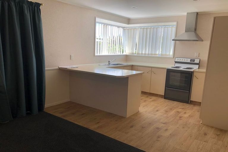 Photo of property in 39 Seadown Crescent, Amberley, 7410