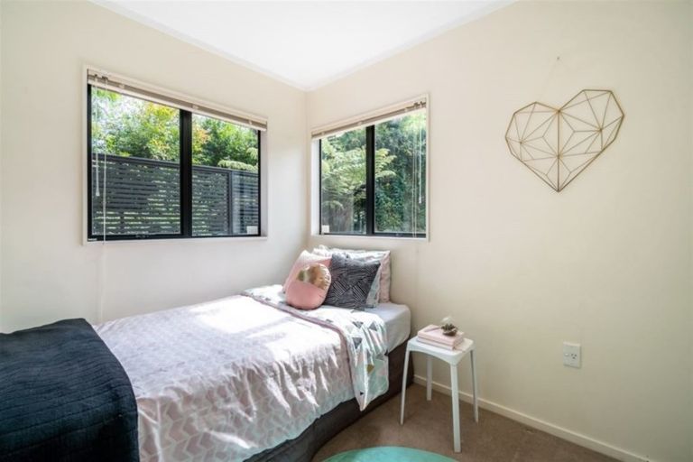 Photo of property in 2/3a City View Terrace, Birkenhead, Auckland, 0626