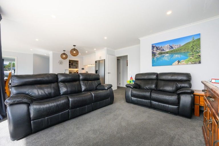 Photo of property in 6 Monarch Drive, Ashhurst, 4810