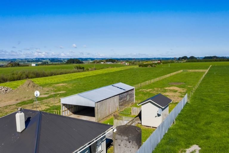 Photo of property in 278 Matangara Road, Hawera, 4672
