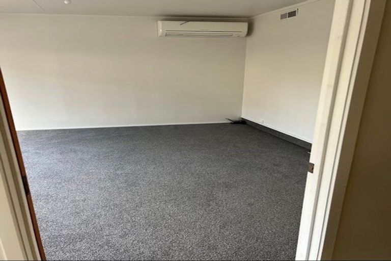 Photo of property in 1070 River Road, Queenwood, Hamilton, 3210