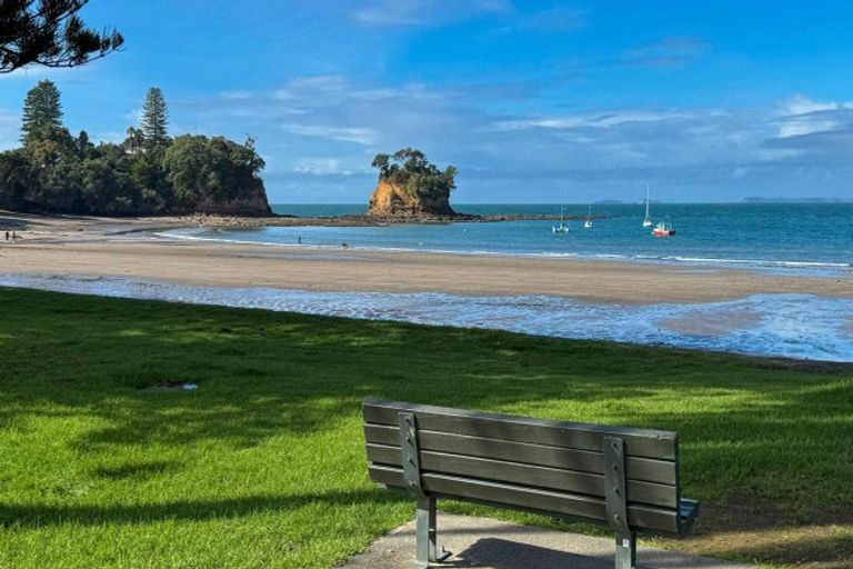 Photo of property in 81 Hebron Road, Waiake, Auckland, 0630