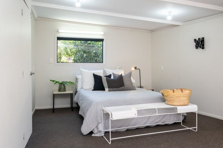 Photo of property in 23 Kent Terrace, Taradale, Napier, 4112