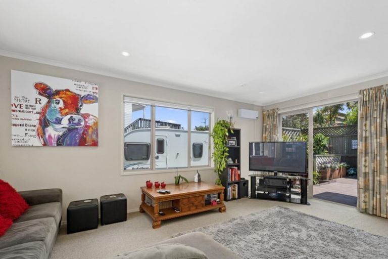 Photo of property in 46e Percy Road, Papamoa Beach, Papamoa, 3118