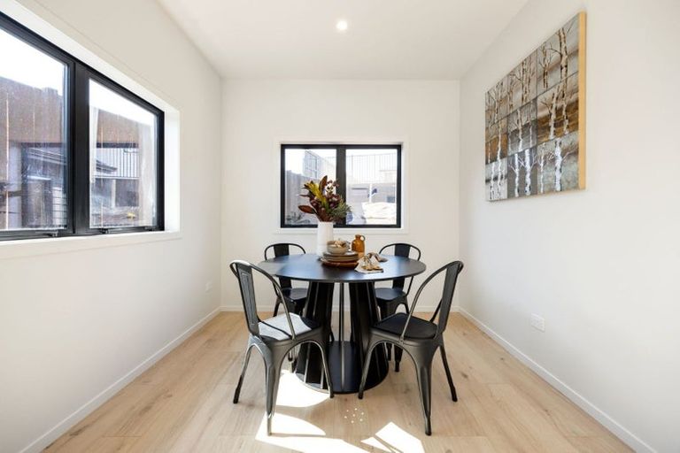 Photo of property in 37 Taahunui Rise, Peacocke, 3206