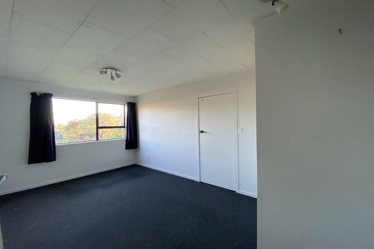 Photo of property in 26 Murvale Drive, Bucklands Beach, Auckland, 2014
