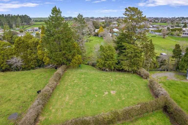 Photo of property in 204 Regan Street, Stratford, 4332