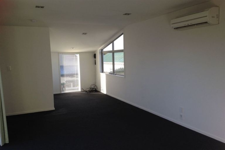 Photo of property in 137a Geraldine Street, Edgeware, Christchurch, 8013