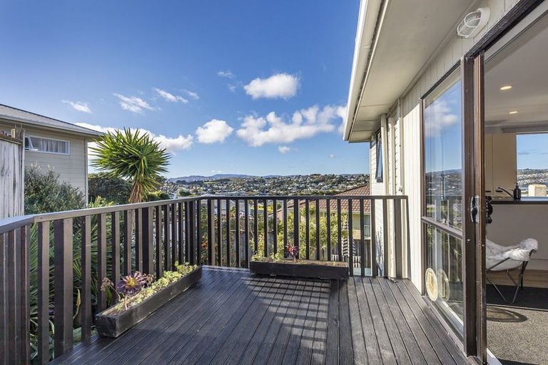 Photo of property in 16 Tuki Street, Titahi Bay, Porirua, 5022