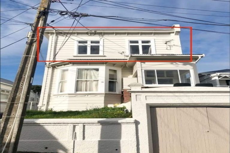 Photo of property in 16 Glendavar Street, Berhampore, Wellington, 6023