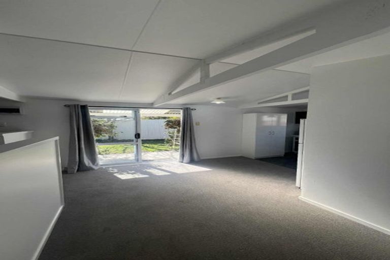 Photo of property in 2 Tasman Street, Havelock North, 4130