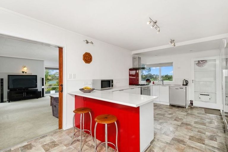 Photo of property in 171c Colwill Road, Massey, Auckland, 0614