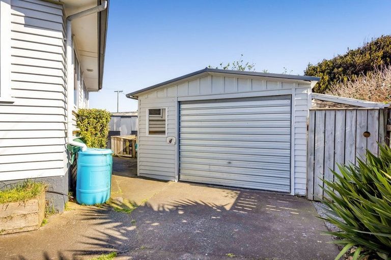 Photo of property in 1 Kepa Street, Ohawe, Hawera, 4671