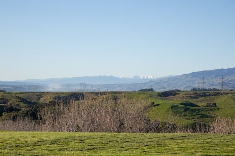 Photo of property in 152 Kingsdale Park Drive, Aokautere, 4471