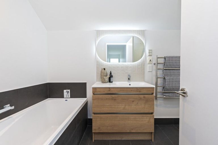 Photo of property in 163a Innes Road, St Albans, Christchurch, 8052