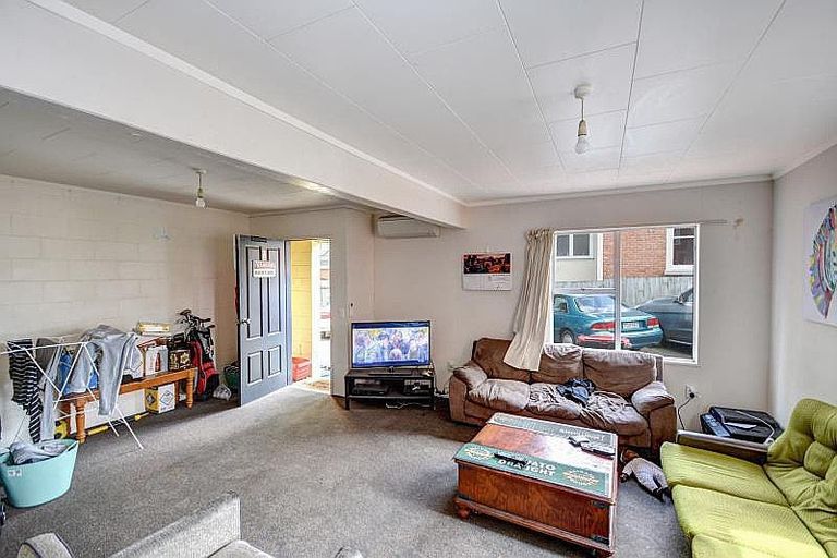Photo of property in 31c Duke Street, North Dunedin, Dunedin, 9016
