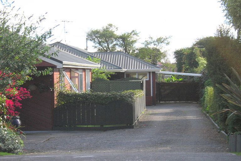 Photo of property in 142a Main Road, Waikanae, 5036