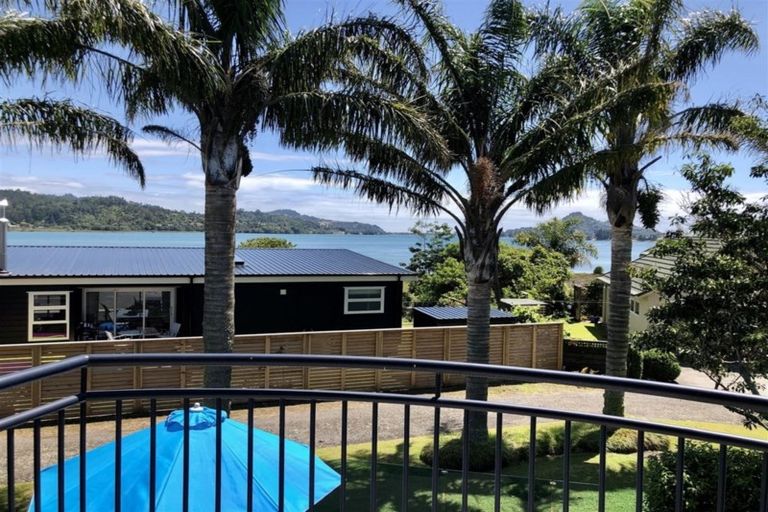 Photo of property in 98 Tangiteroria Lane, Pauanui, Hikuai, 3579
