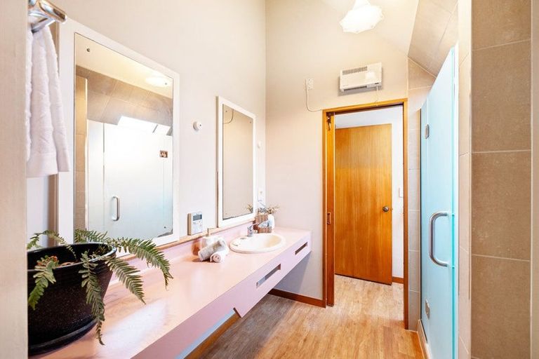 Photo of property in 40 Browns Road, St Albans, Christchurch, 8014