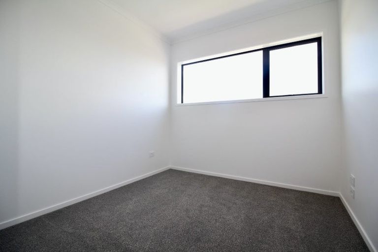 Photo of property in 64 Nugget Avenue, Hobsonville, Auckland, 0616