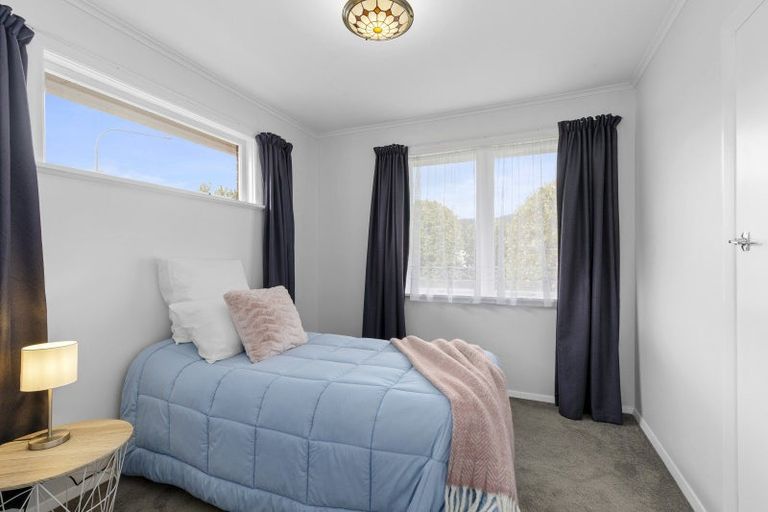 Photo of property in 251 Fergusson Drive, Heretaunga, Upper Hutt, 5018