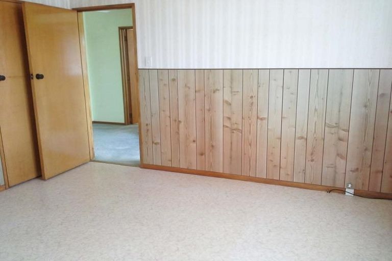 Photo of property in 16 Rangitake Drive, Spotswood, New Plymouth, 4310