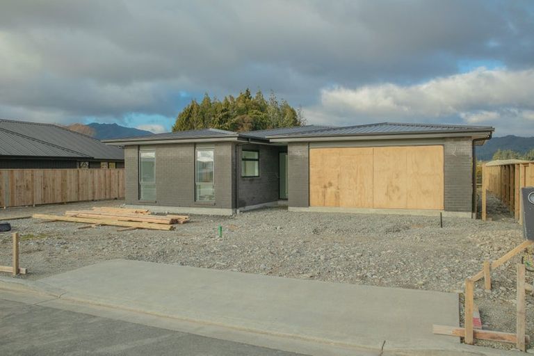 Photo of property in 10a Hinau Crescent, Kaiata, Greymouth, 7805