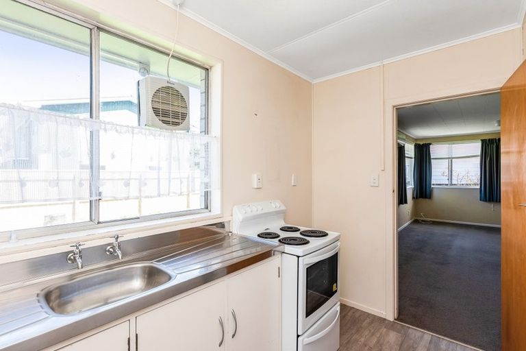 Photo of property in 728f4- Fergusson Drive, Elderslea, Upper Hutt, 5018