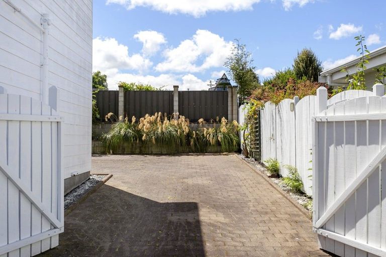 Photo of property in 44 Mere Road, Taupo, 3330