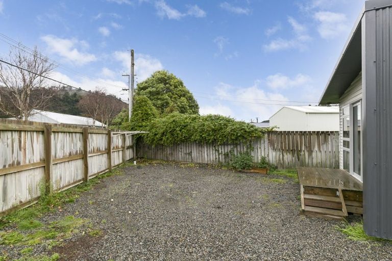 Photo of property in 2/1 Hair Street, Wainuiomata, Lower Hutt, 5014