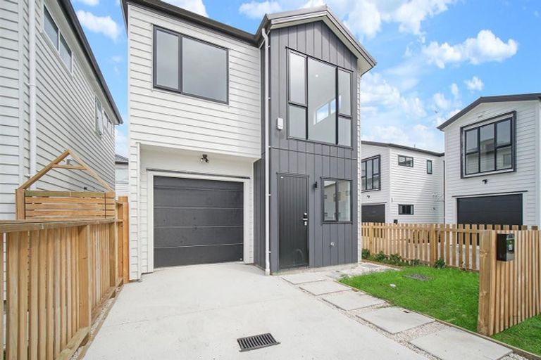 Photo of property in 49 Opoka Street, Papakura, 2110