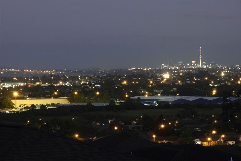 Photo of property in 218 Metcalfe Road, Ranui, Auckland, 0612