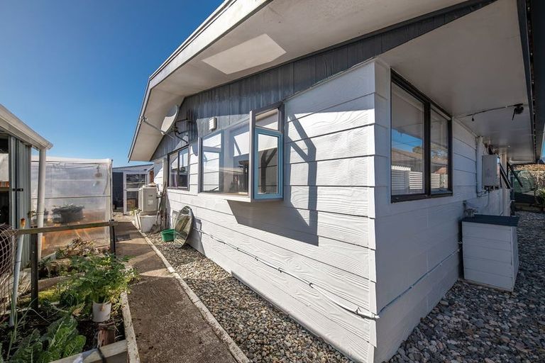 Photo of property in 31b Lyndhurst Street, Westport, 7825