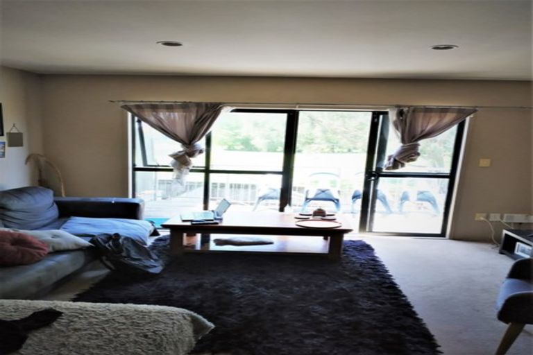 Photo of property in 69 Malaspina Place, Papatoetoe, Auckland, 2025