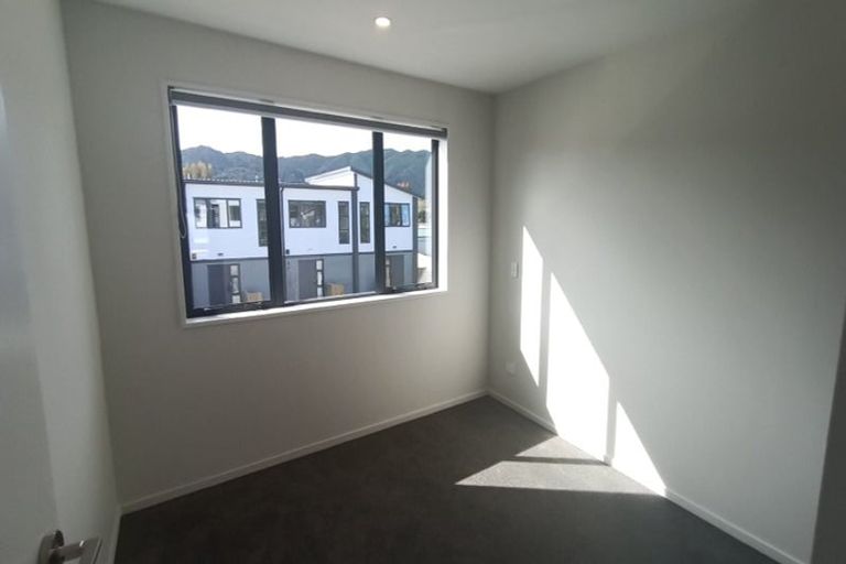 Photo of property in 7/7 Bertram Grove, Naenae, Lower Hutt, 5011