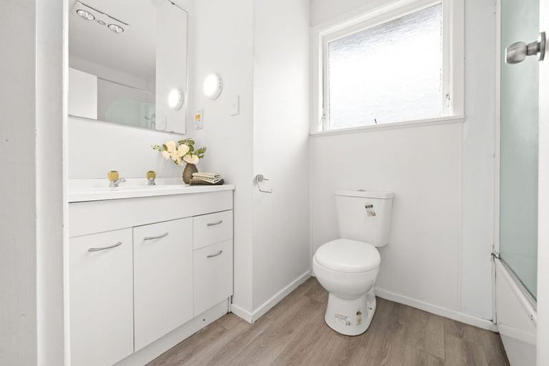 Photo of property in 1/54 May Street, Hamilton East, Hamilton, 3216