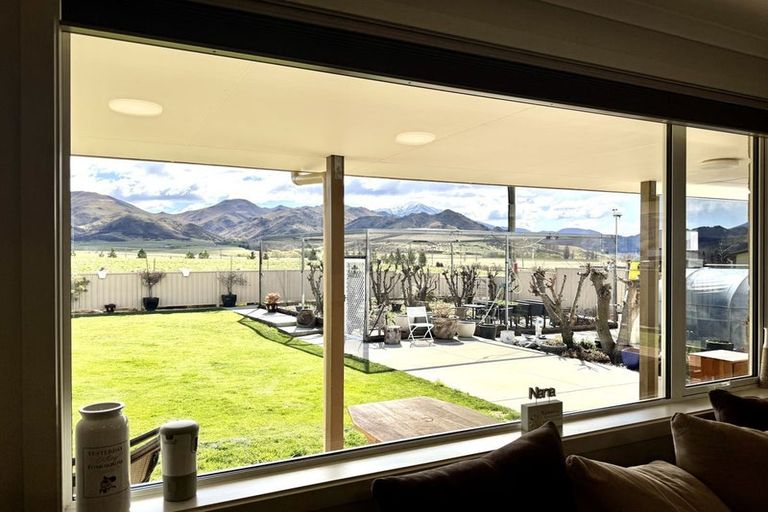 Photo of property in 8 Sunset Place, Otematata, 9412